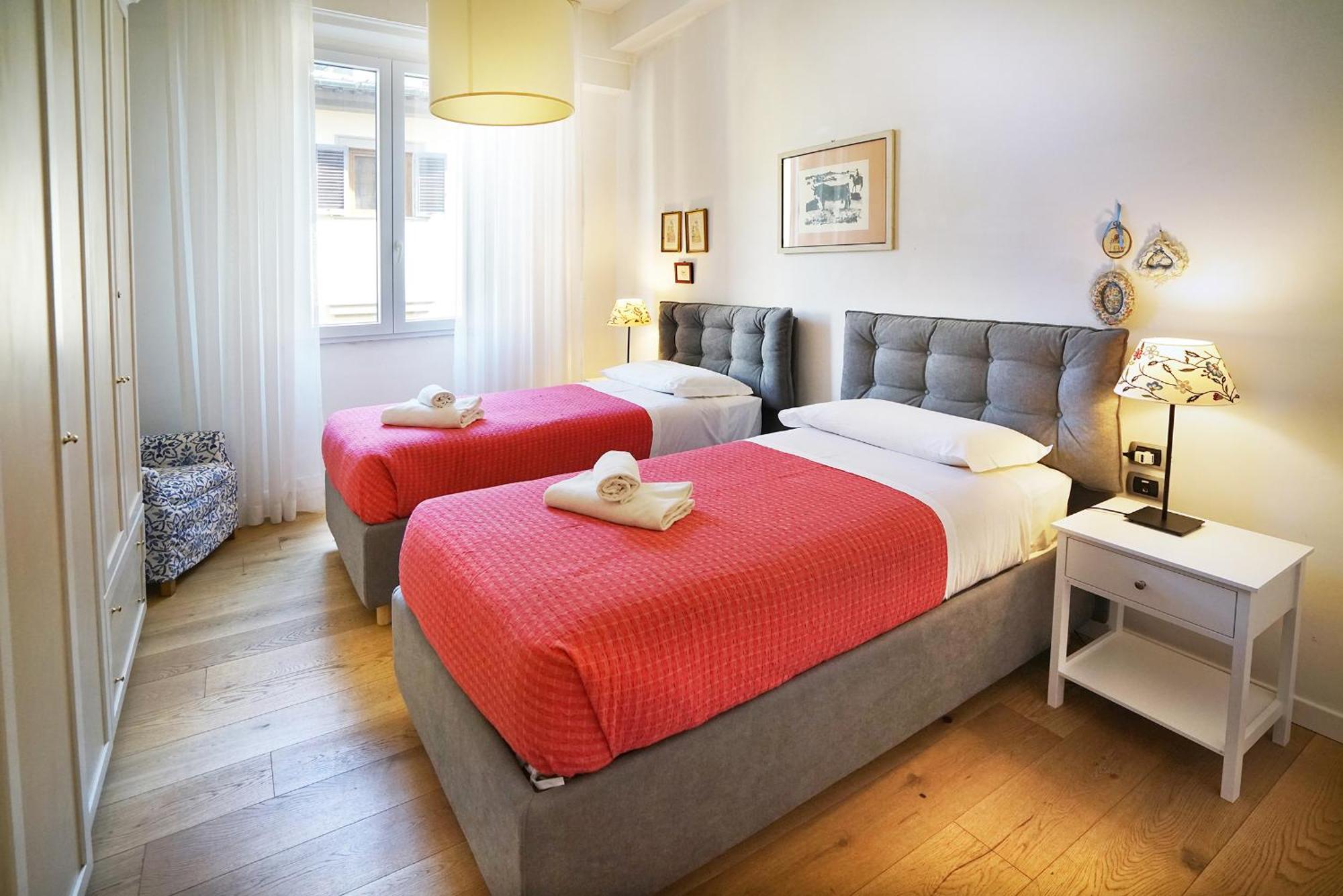 Arnolfhouse Apartment Firenze Bagian luar foto